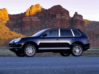 2004 Porsche Cayenne S 2