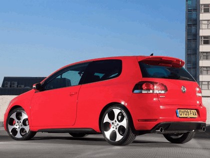 2009 Volkswagen Golf VI GTI 3-door - UK version 5