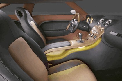 2004 Saturn Curve concept 10