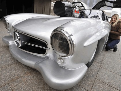 2009 Mercedes-Benz Gullwing Dragster 5