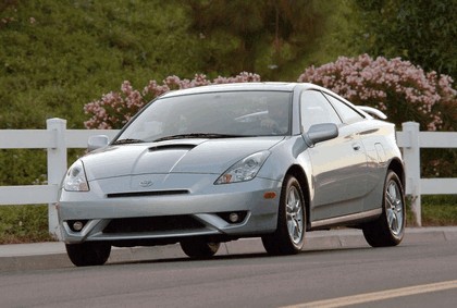 2004 Toyota Celica GTS 1