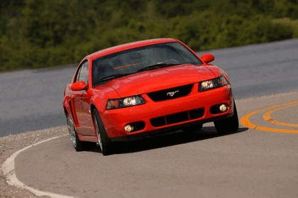 2004 Ford Mustang Cobra SVT 13