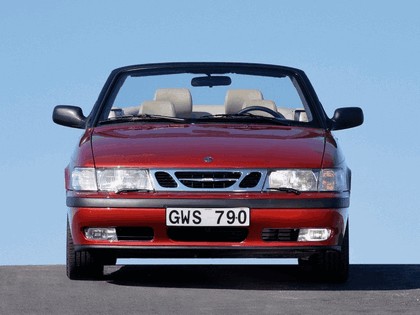 1998 Saab 9-3 convertible 7