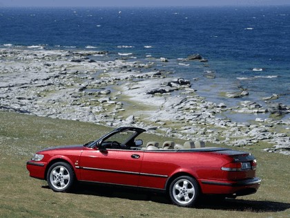 1998 Saab 9-3 convertible 17