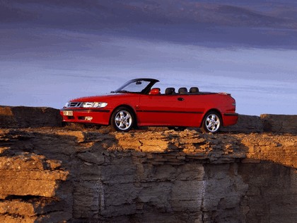 1998 Saab 9-3 convertible 29