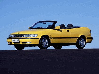 1998 Saab 9-3 convertible 34