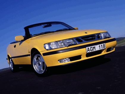 1998 Saab 9-3 convertible 41