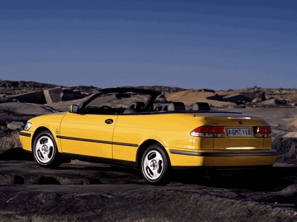 1998 Saab 9-3 convertible 43