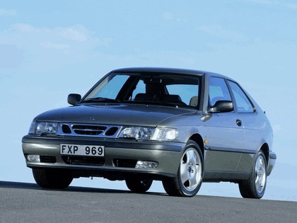1998 Saab 9-3 coupé 1