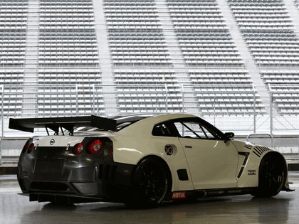 2009 Nissan GT-R R35 GT1 3