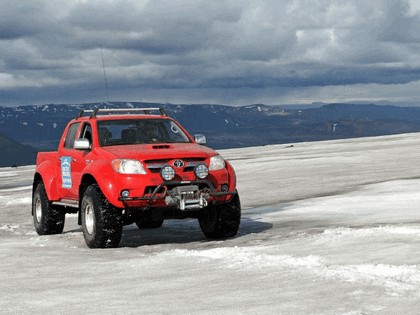 2009 Toyota Hilux Invincible Double Cab by Arctic Trucks 4