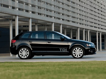 2009 Audi A3 Sportback TDI Clean Diesel ( 8PA ) 4