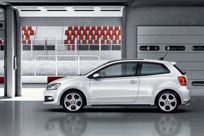 2010 Volkswagen Polo GTI 2