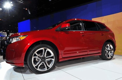 2011 Ford Edge Sport 8