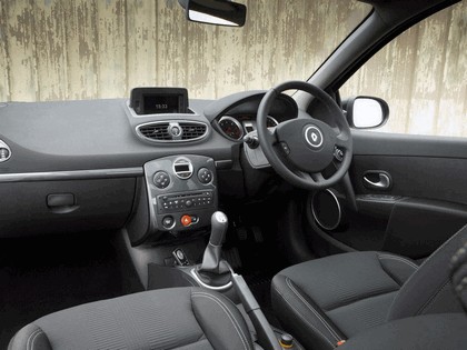 2010 Renault Clio 20th anniversary - UK version 7