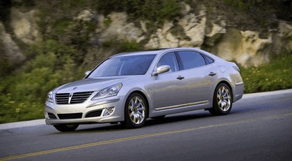 2010 Hyundai Equus 2