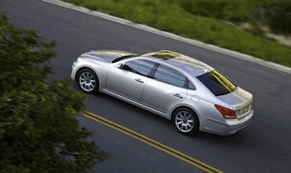 2010 Hyundai Equus 3