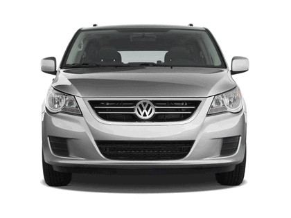 2008 Volkswagen Routan 3