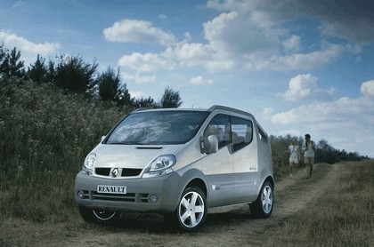 2004 Renault Trafic Deckup concept 1