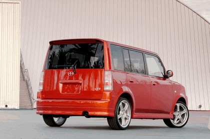 2004 Scion xB 12