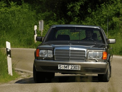1985 Mercedes-Benz 500SEL ( W126 ) 2