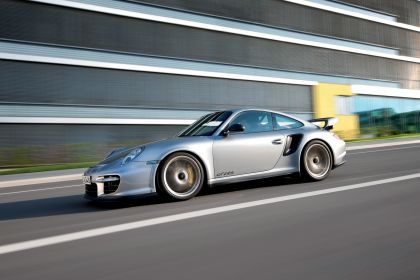 2010 Porsche 911 ( 997 ) GT2 RS 6