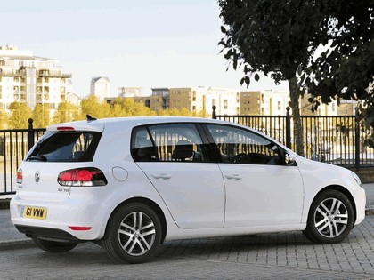 2010 Volkswagen Golf Match - UK version 11