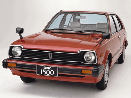 1979 Honda Civic 5-door 4