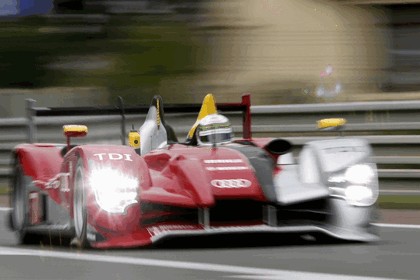 2010 Audi R15 TDI - 24hrs Le Mans 1