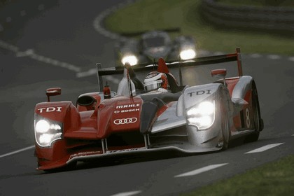 2010 Audi R15 TDI - 24hrs Le Mans 4