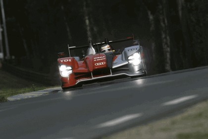 2010 Audi R15 TDI - 24hrs Le Mans 5