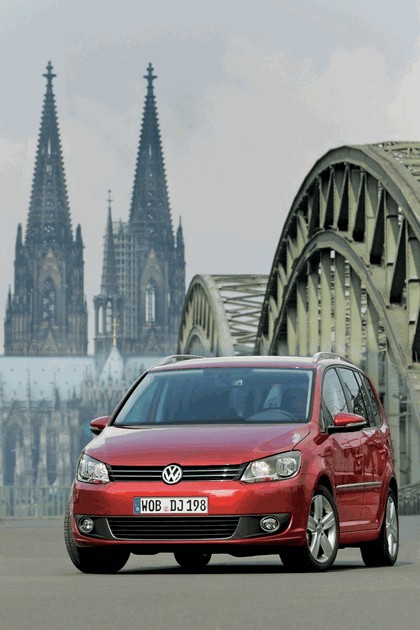 2010 Volkswagen Touran 6