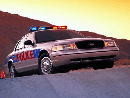 1998 Ford Crown Victoria Police Interceptor 1