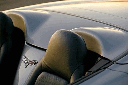 2005 Chevrolet Corvette C6 convertible 18