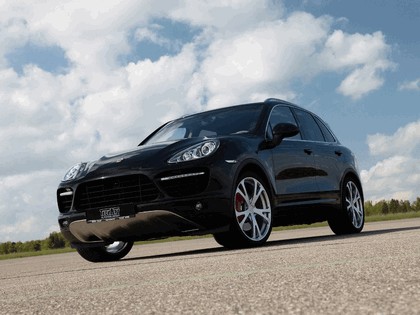 2010 Porsche Cayenne by TechART 1