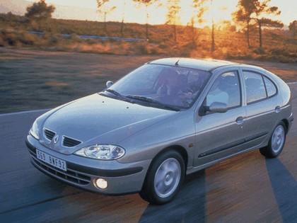 1999 Renault Megane 3