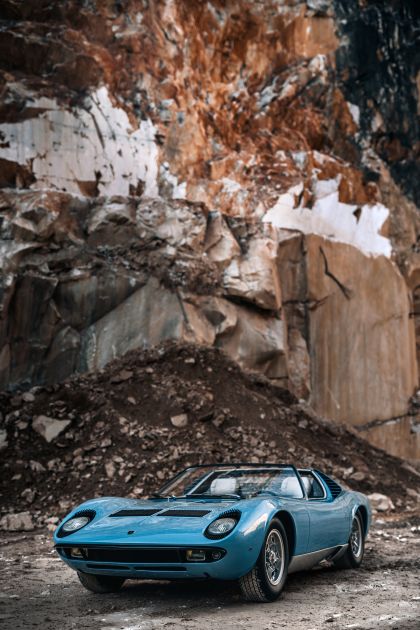 1968 Lamborghini Miura Roadster 8