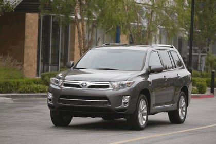 2011 Toyota Highlander Hybrid 3