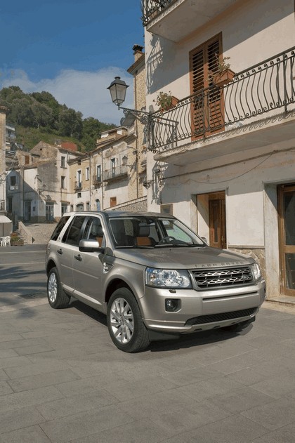 2011 Land Rover Freelander 2 HSE SD4 10