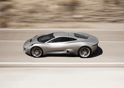 2010 Jaguar C-XF concept 17