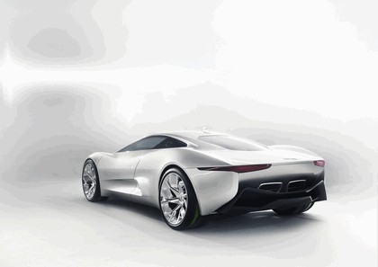 2010 Jaguar C-XF concept 22