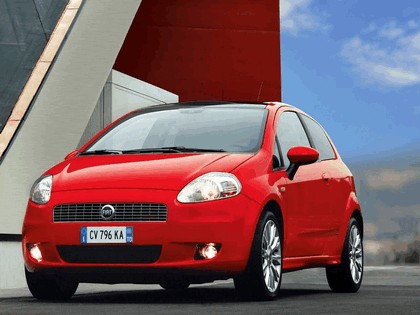 2005 Fiat Grande Punto Multijet 3-door with Panoramic Sunroof 20