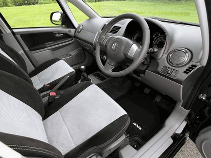 2010 Suzuki SX4 SZ-L - UK version 4