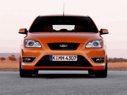 2005 Ford Focus ST 3-door european version 10