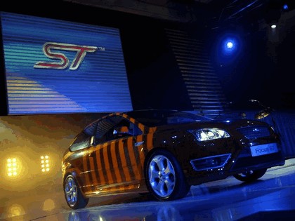 2005 Ford Focus ST UK version 9