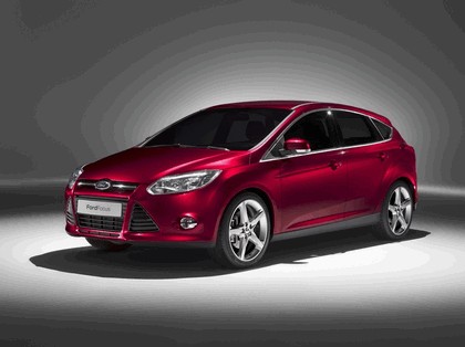 2010 Ford Focus hatchback 14