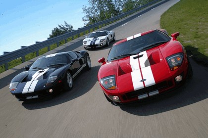 2005 Ford GT 23