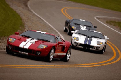 2005 Ford GT 26