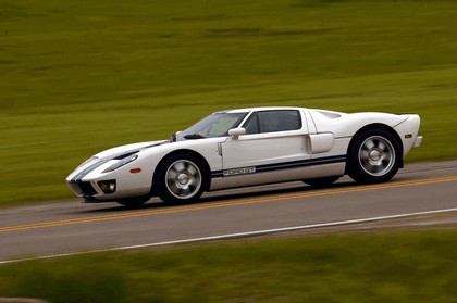 2005 Ford GT 47