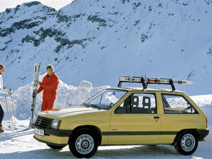 1982 Opel Corsa ( A ) 11